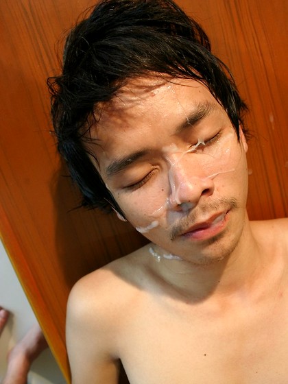 Two Gay Thai Boys in Car Wash Boys