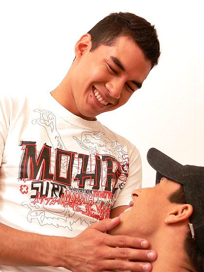 Latino twinks Sergio Cardes and Daniel Alvarez fucking