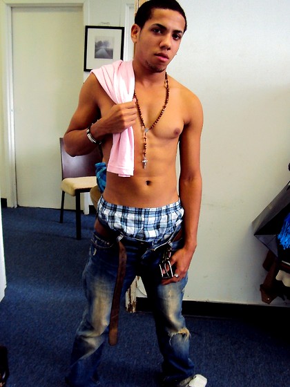 Straight latino boi jacking off his cock