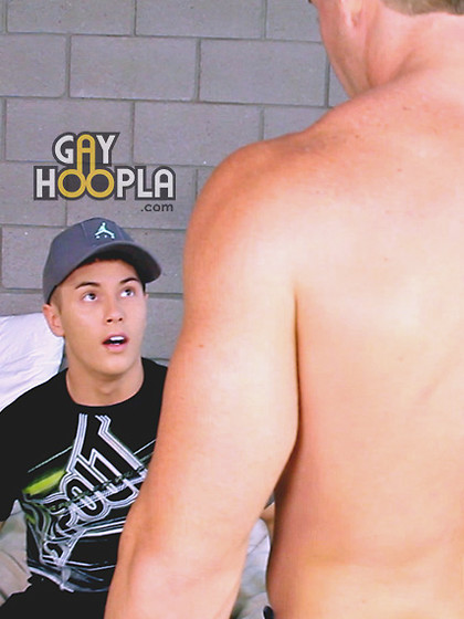 Derek Jones FUCKS Teen Hitchhiker Sebastian Hook